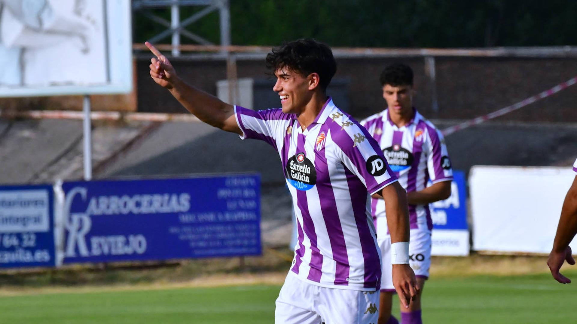 Desapacible Puesta De Largo Del Real Valladolid En Vila El Norte De